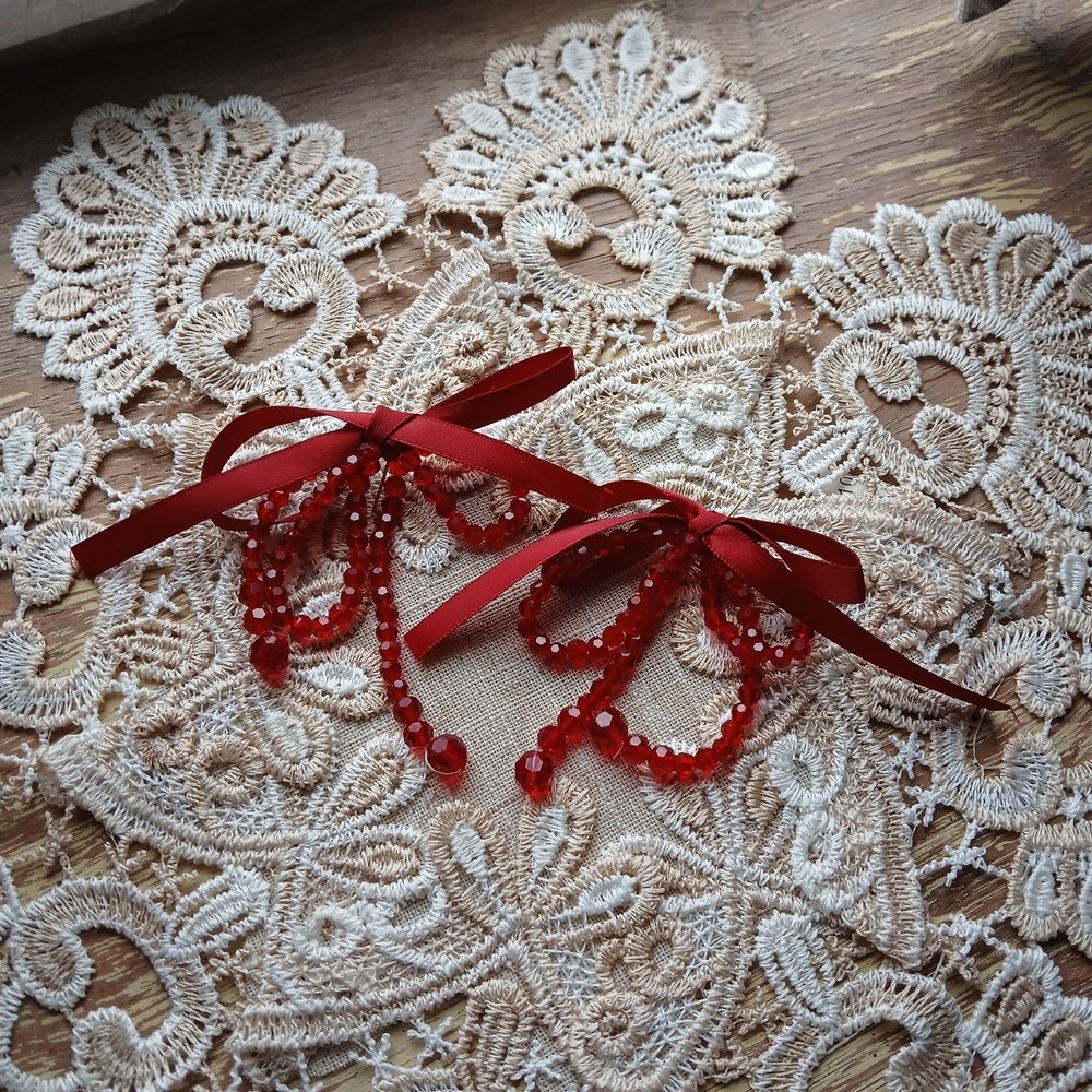 Elegant Red Beaded Hair Clips